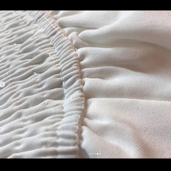 White Summer/Spring Dress Tight Fitting - Picture 4 of 5